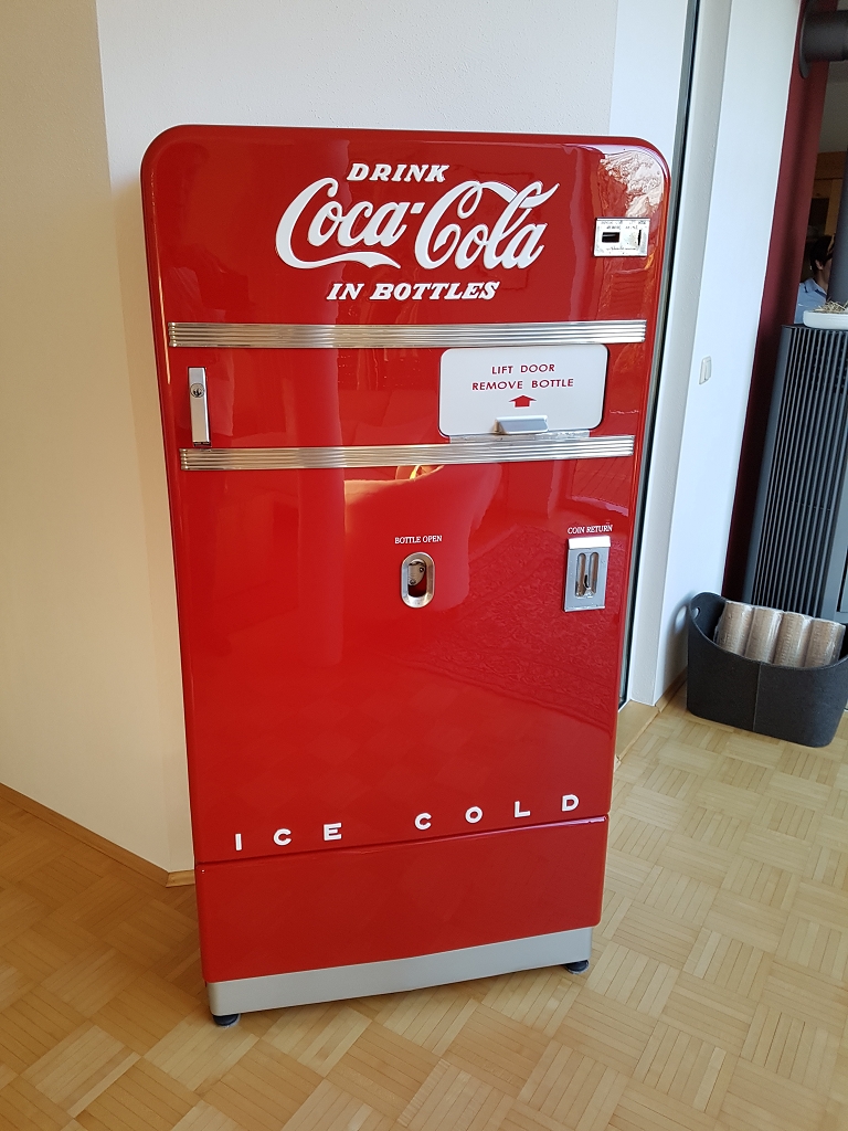 Retro Automat CocaCola